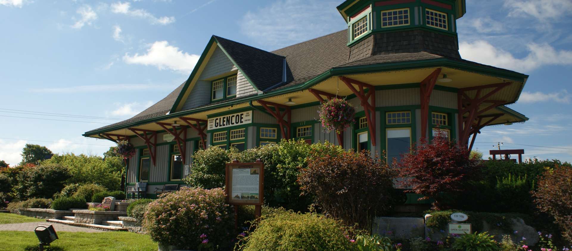 Glencoe Train Station Image